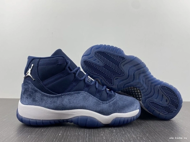 Rep VELVET WMNS AR0715-441 JORDAN MIDNIGHT AIR 11 NAVY 0529
